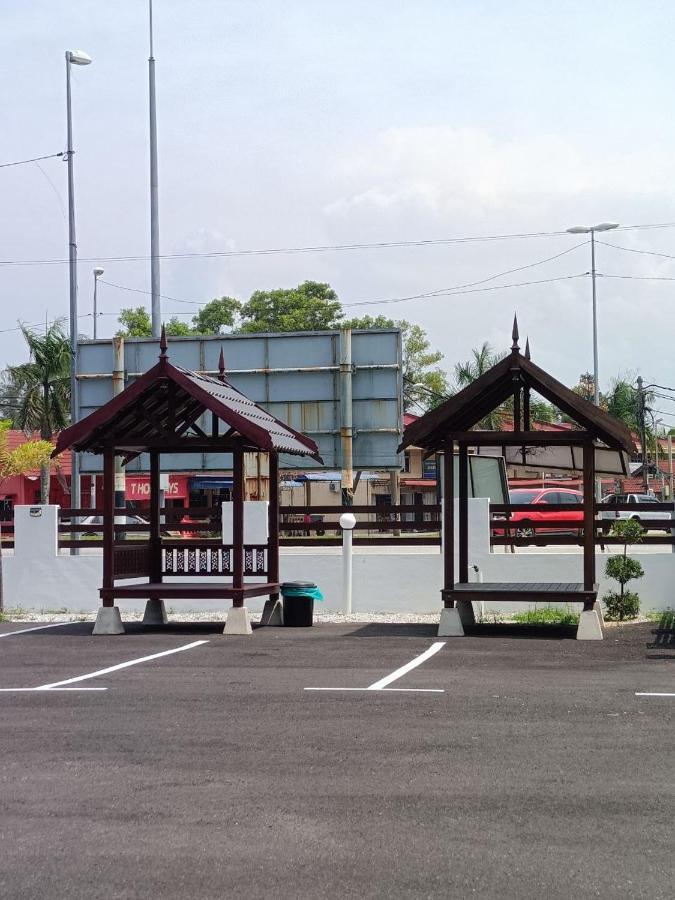 Villa Wanie Inn 士兆 外观 照片